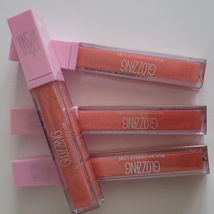 SET OF 4!! LAURA MAKEUP LABS GLOSS
